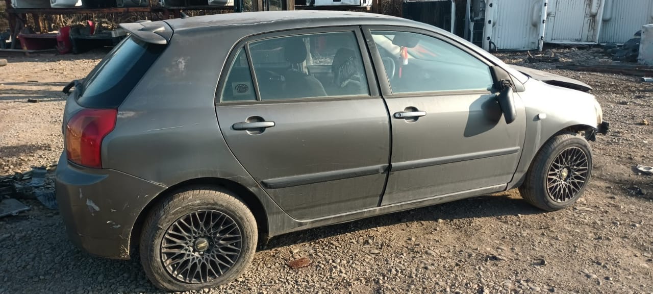  Toyota COROLLA 2005    EN DESARME